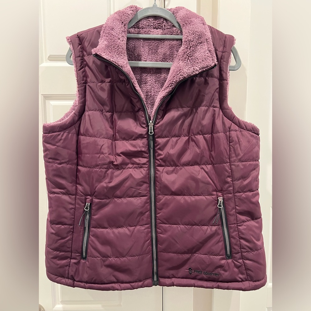 Free Country Pile Lined Reservable Wine Colored Vest